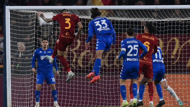 As Roma 04/02/2023 - campionato di calcio serie A / Roma-Empoli / foto Antonello Sammarco/Image Sport
nella foto: gol Roger Ibanez